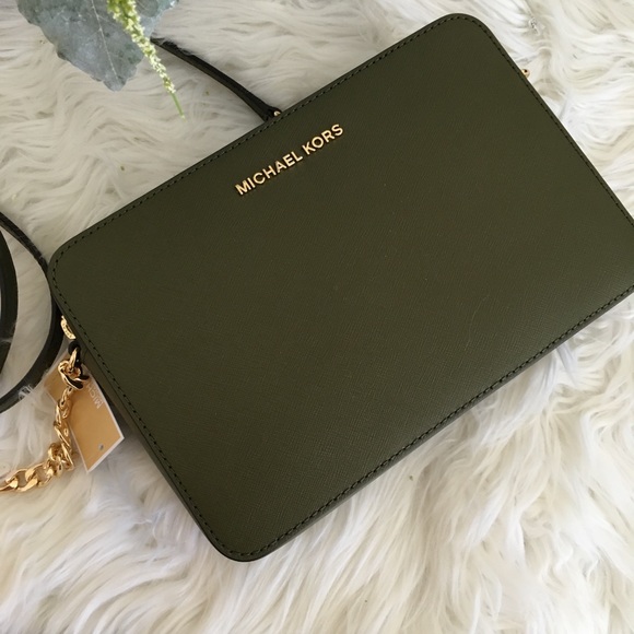 Last one✨Michael Kors jet set LG crossbody bag - Picture 4 of 8